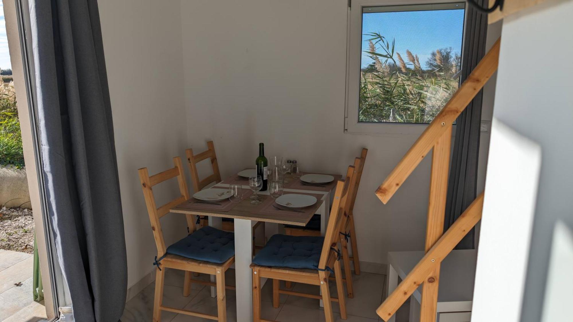 Appartement Au Coeur Des Rizieres Salin de Giraud Bagian luar foto